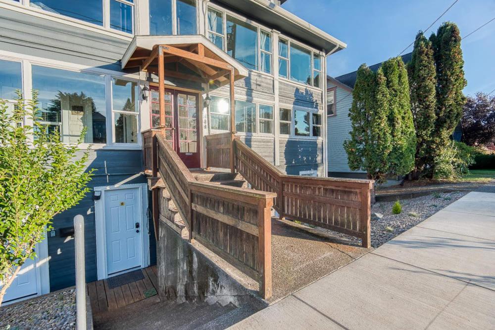 #Stayinmydistrict Heritage House Apt Coos Bay Buitenkant foto