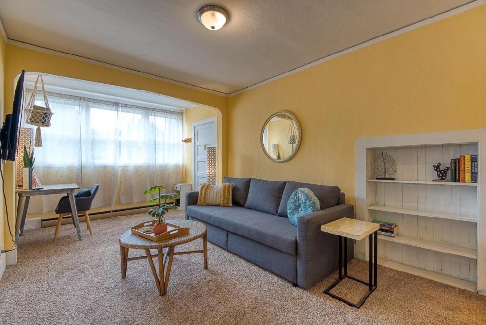 #Stayinmydistrict Heritage House Apt Coos Bay Buitenkant foto